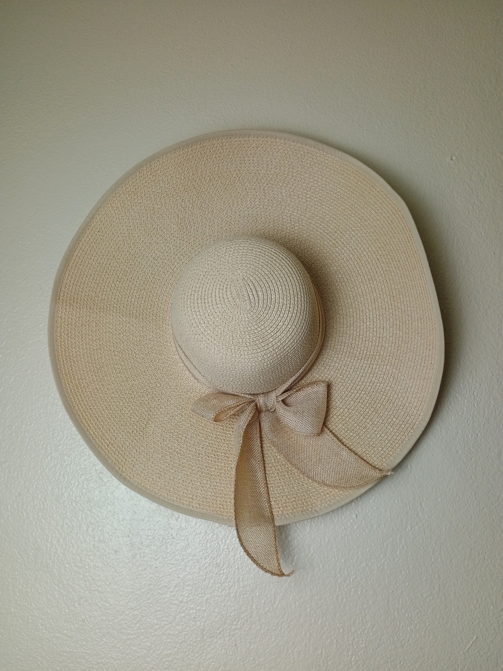 Wide Brim Sun Hat with Bow - Cream Cruise Summer Vacation
